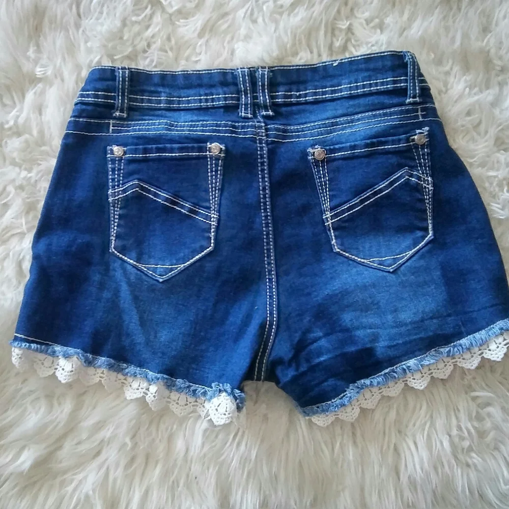 Bamboo Lace Trim Denim Shorts
